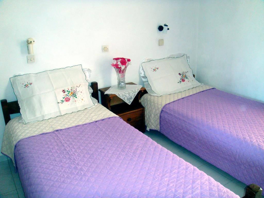 Merryland Studios & Apartments Kremasti  Ruang foto